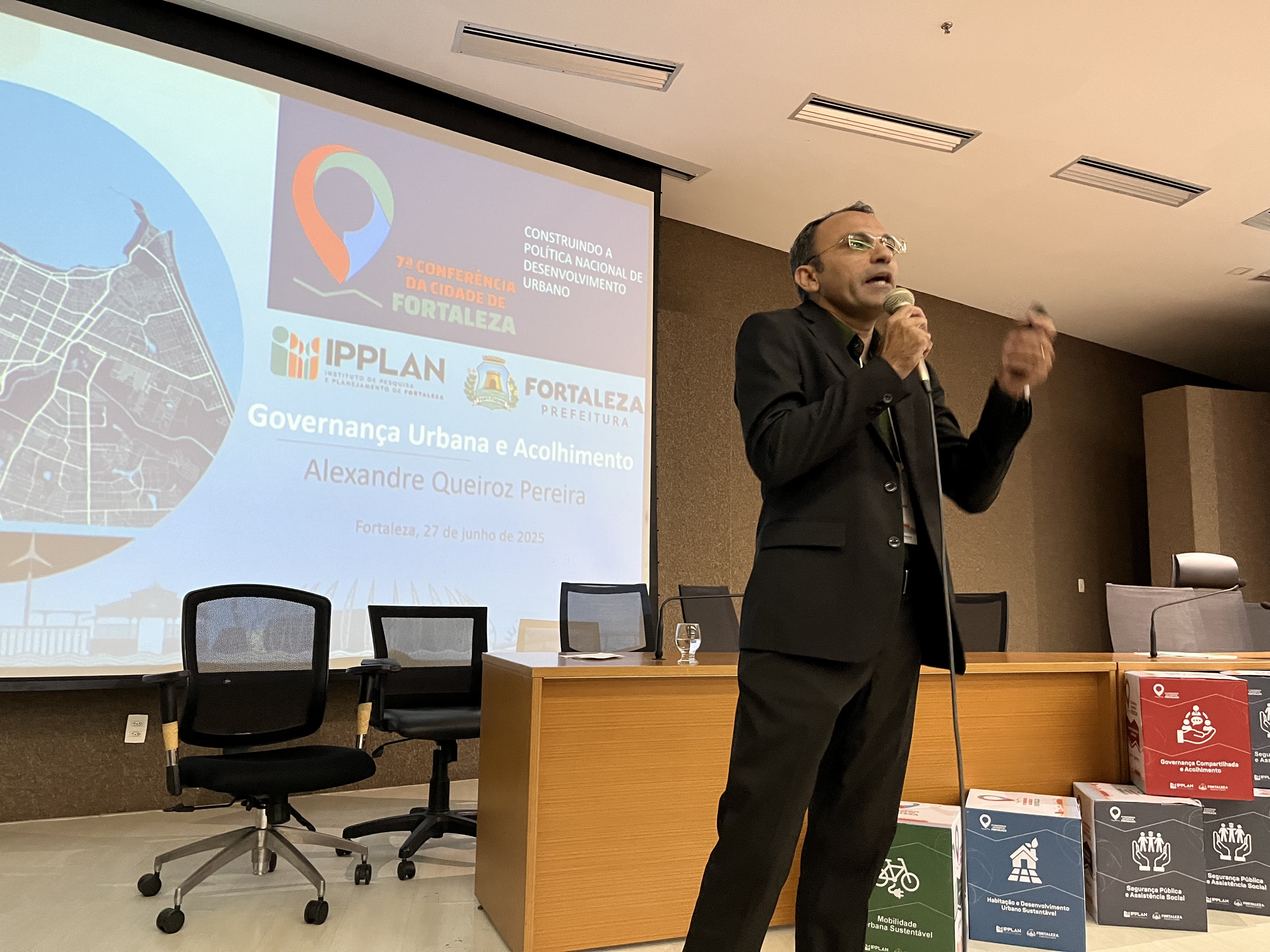 Conferência - palestras (3).jpeg